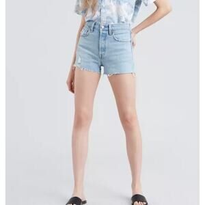 Levi’s 501® High Rise Womens Shorts Tango Light Wash Cut-off Button-fly Frayed